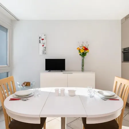 아파트 Residence L'Outa *